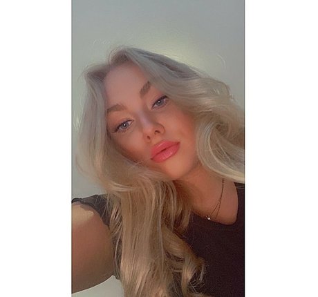 Lucy Whittingham exclusive actress img