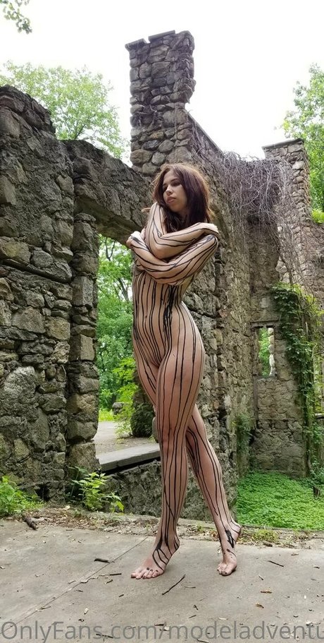 modeladventurerfree star pretty photo