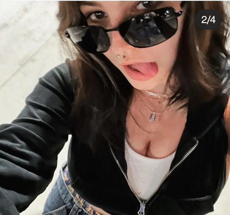 Sarah Lynne Marie model nice pic