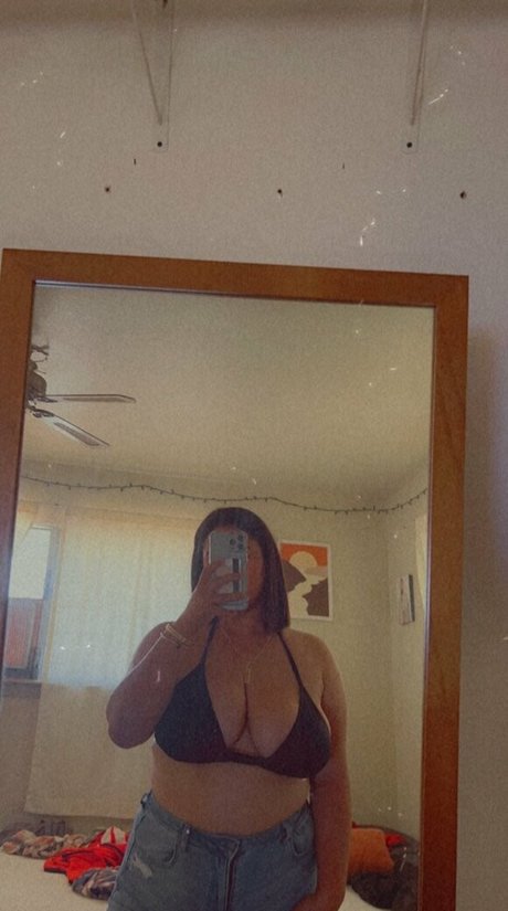 Baddiekazzzy nudes actress gallery