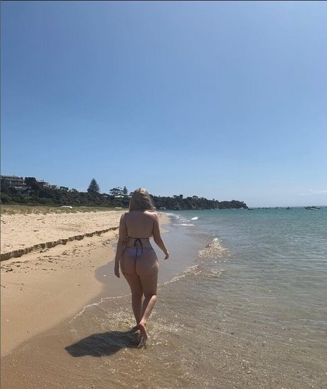 aliceeevictoria model nice img