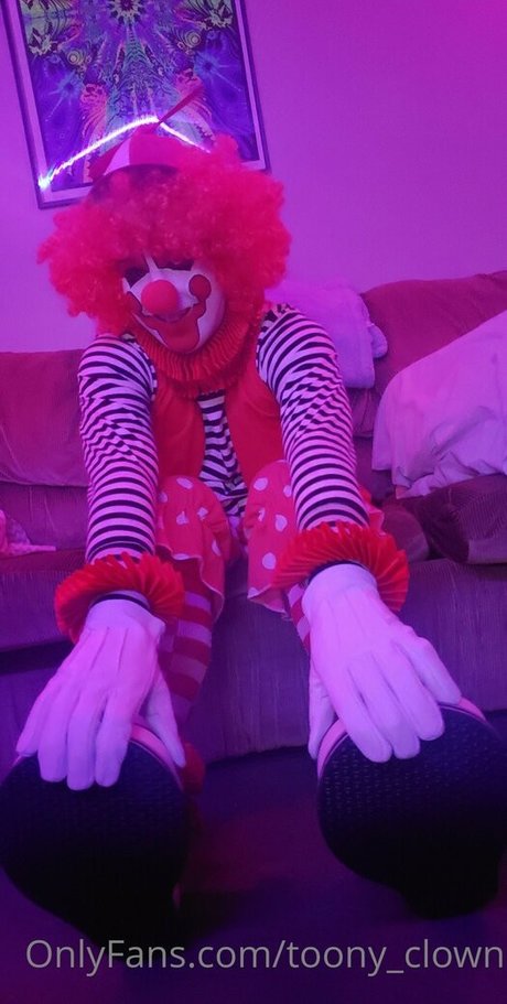 toony clown art actress archive