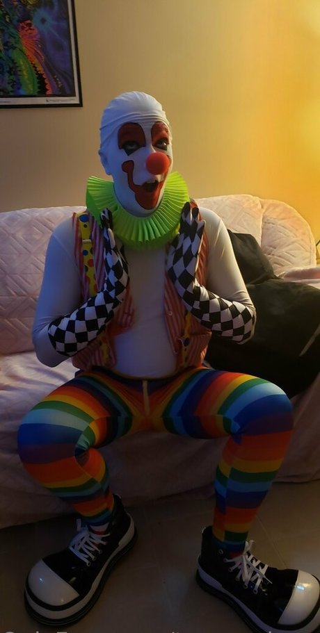 toony clown perfect model archive