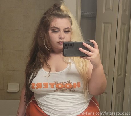 fatassgoddess model exclusive pic