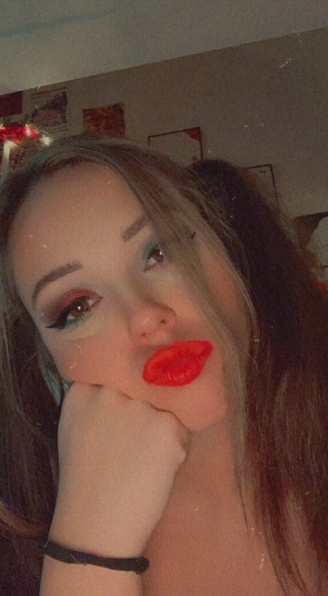 xolittleladyxo model high quality image