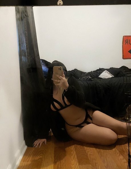 itsbabieh erotic model galleries