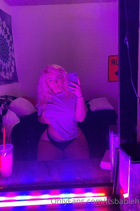 itsbabieh pornstar xxx image