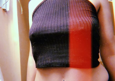 yourfavoritecanadianmilf art star pics