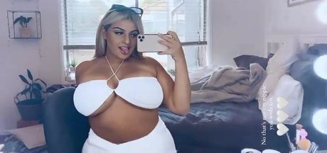 bbw shemale onlyfans sexy nude pics