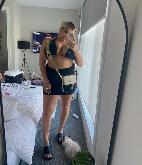 fat mature onlyfans nudes picture