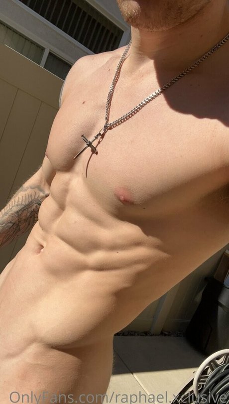 nocapraph naked model gallery