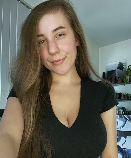 Casey The Gamer star erotic images