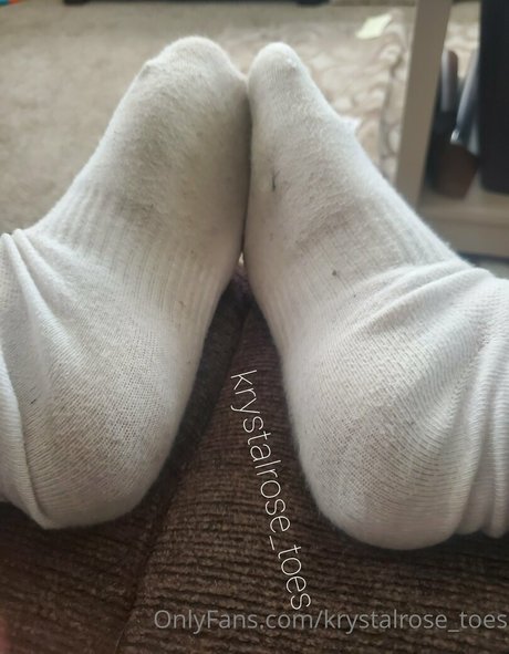 krystalrose toes free model pictures