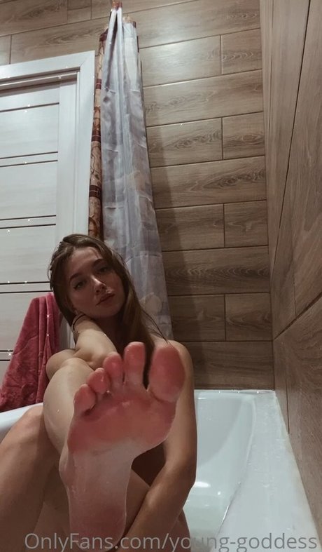 young goddess star exclusive gallery