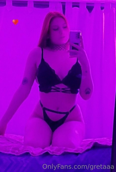 gretaaa sexy actress img