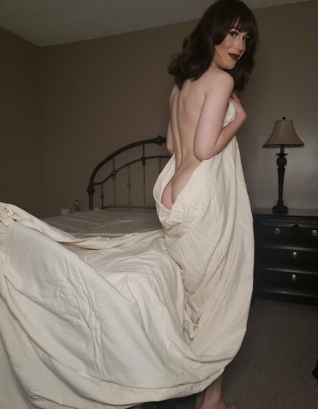 lemmonpussy nude model image