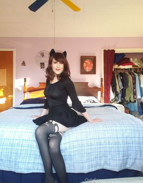 lemmonpussy top profile image