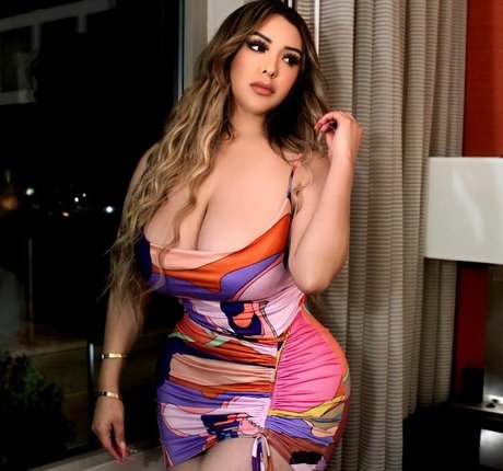 MsLupeRamos high quality pornstar gallery