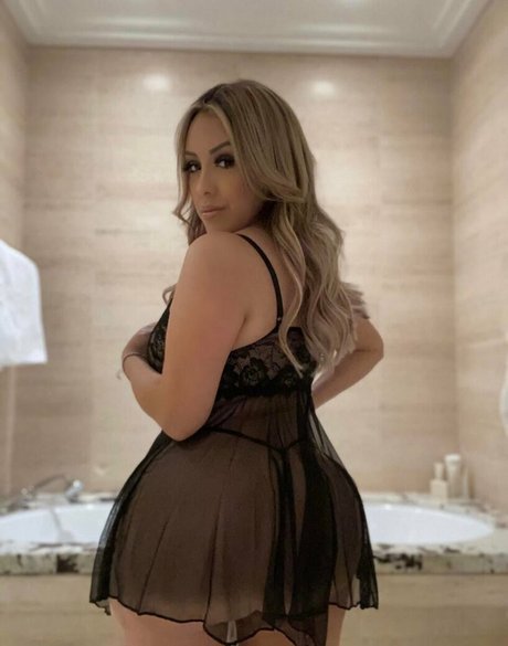 MsLupeRamos pornstar sexy photo