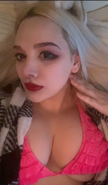 milena pretty star top photos