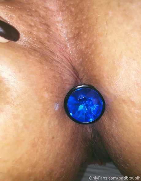 luxxxstone porn star img