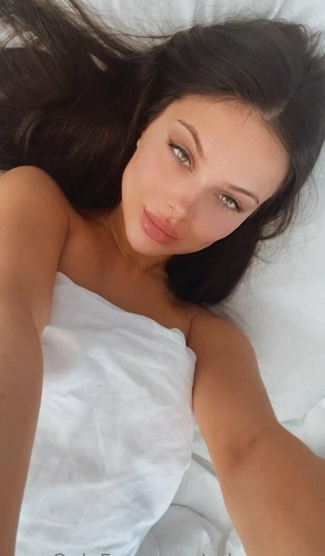 girl onlyfans hot nude img
