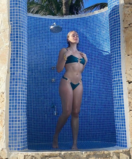 Laney DeGrasse pornstar adult photos