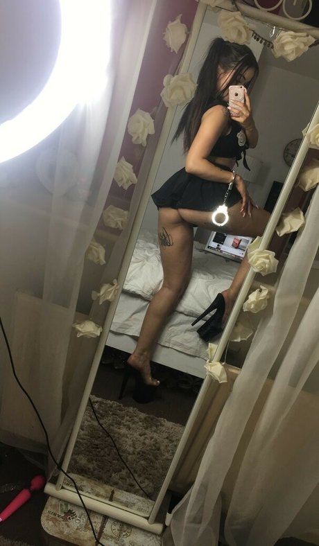 Stacey Carlaa star pornographic pictures