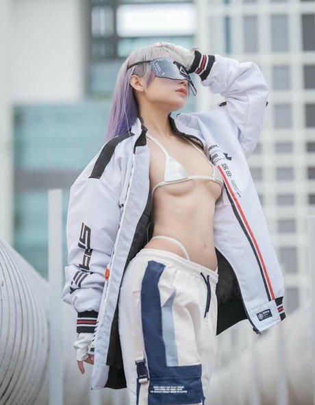 neo neokomaru model pretty pics