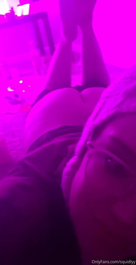 curvy naked onlyfans hd image