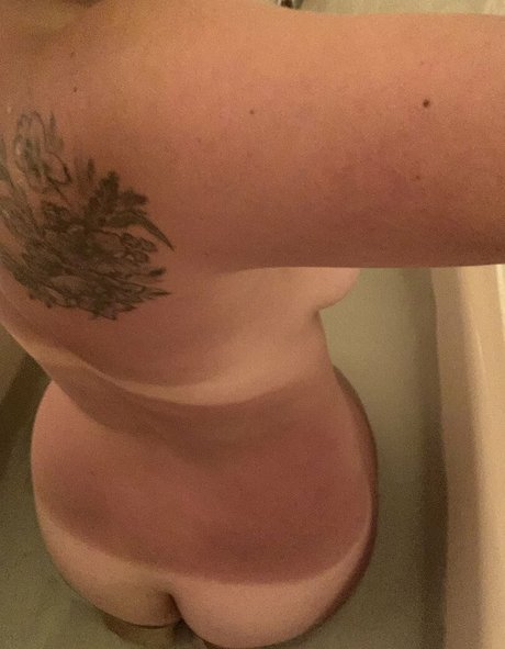 Justanothergirl89 model adult galleries