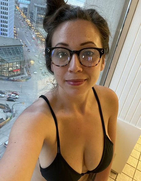 Justanothergirl89 pornographic actress photo