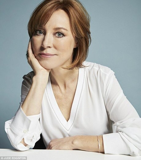 Sian Williams perfect star images