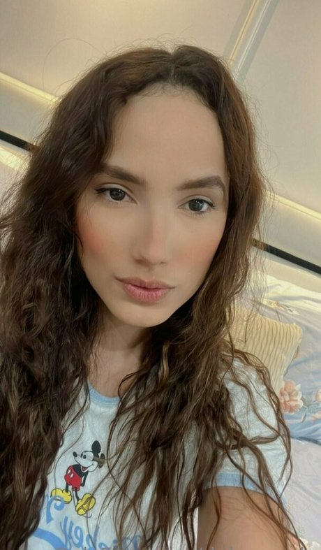 dulceprada pretty actress image