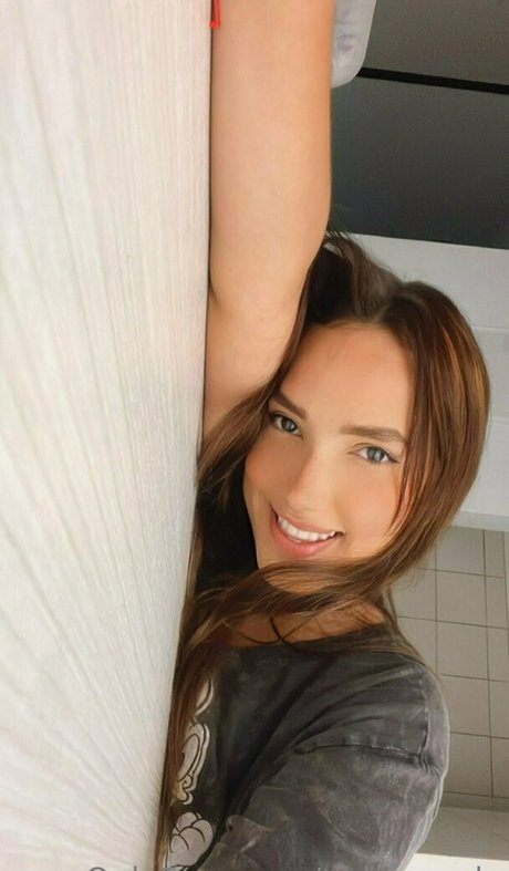 dulceprada nude pornstar archive