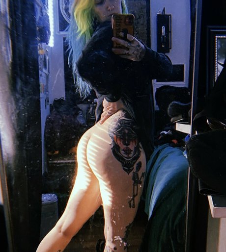 littlesharkkk free pornstar pictures