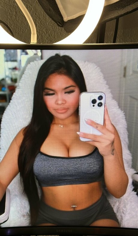 janifest hot pornstar gallery