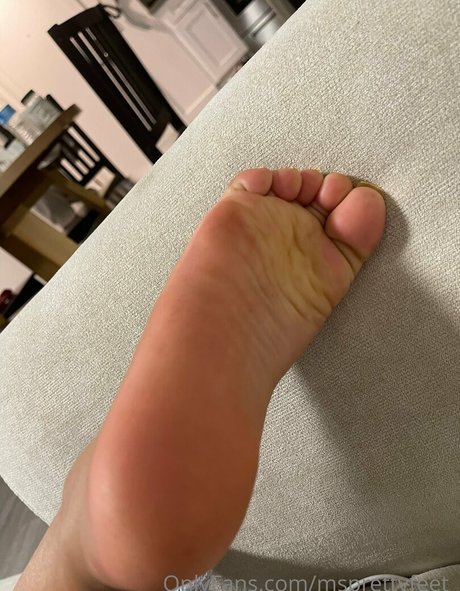Msprettyfeet pornstar erotic images