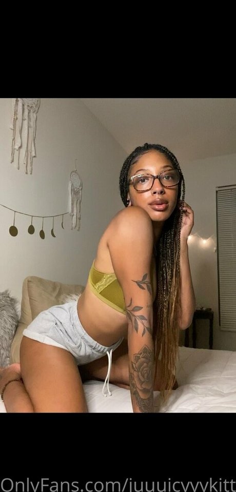 juuuicyyykitty porn star picture