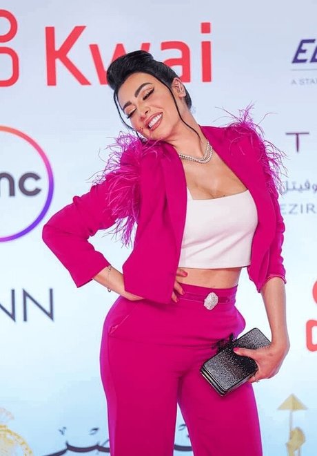 Mirhan Hussein pretty pornstar pic