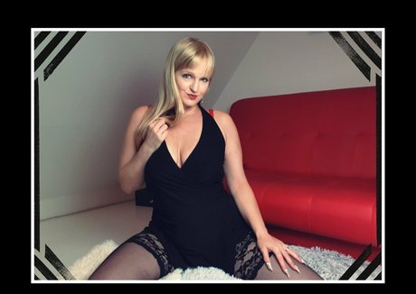 Deutscheonlyfans star sexy archive