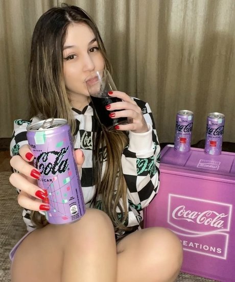 Carolzinha star porn gallery