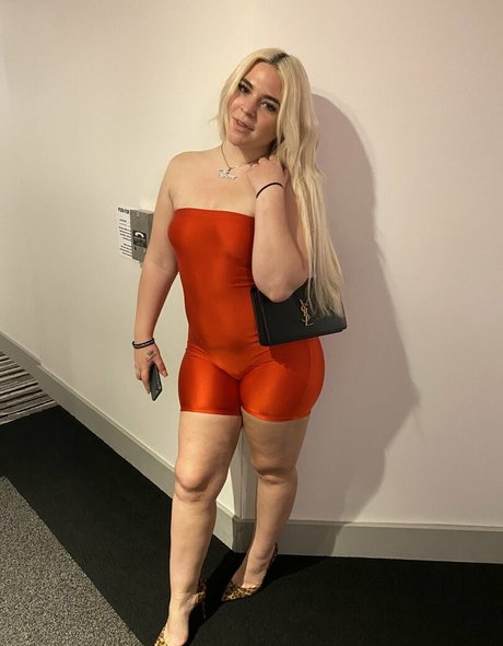 Rharrirhound star adult photos
