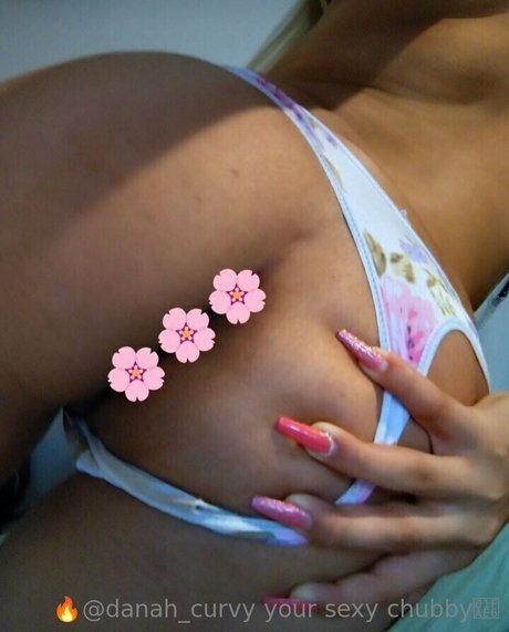 danah curvy model pornographic images