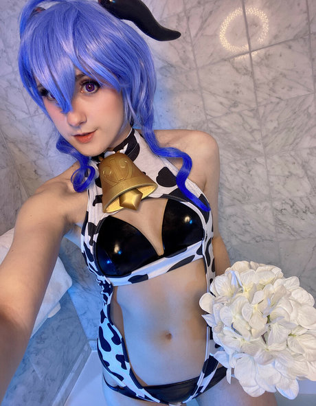 Mangoloo Cosplay pornstar high quality pictures