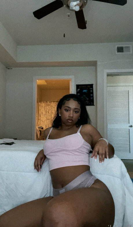 hottest onlyfans naked images