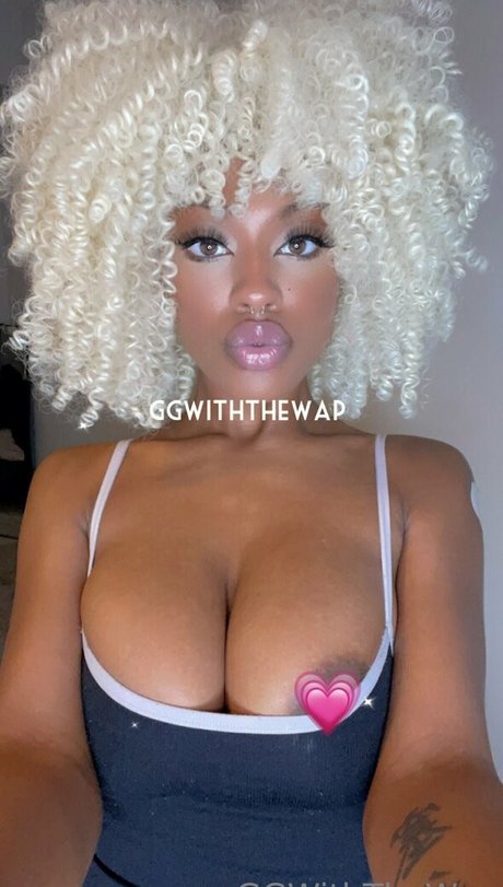 short hair teen onlyfans sexy image