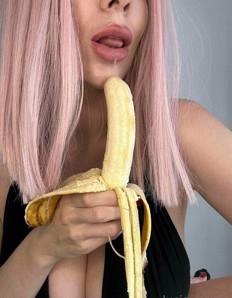 lucia morris sexy actress photo