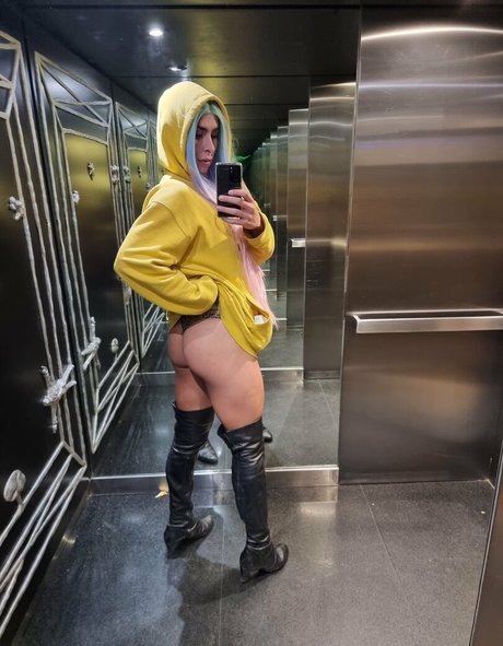 Hungbratz art pornstar images