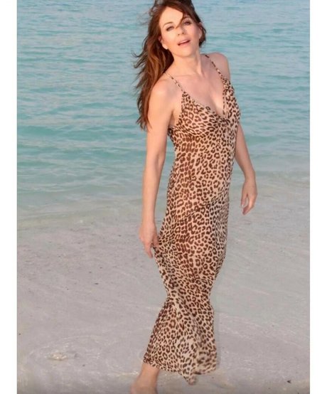 Elizabeth Hurley model exclusive photos